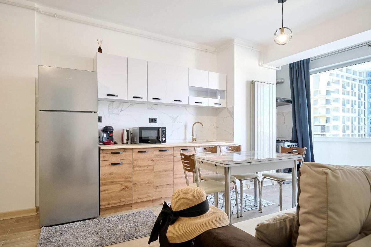 Retro Apartment In Infinity Beach Resort Mamaia Eksteriør billede
